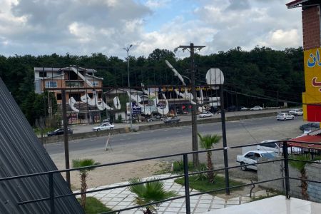 کلبه سوئیسی نزدیک گیسوم - حوریان