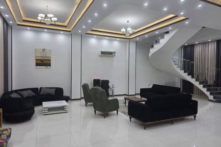 ویلا دوبلکس استخردار در شهرک افشاریه