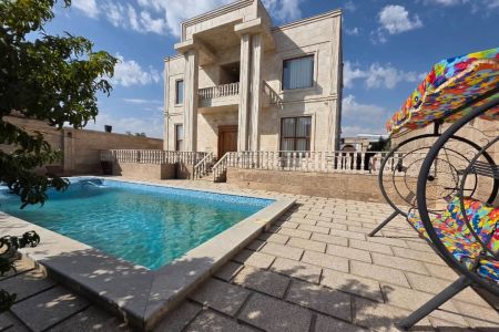 ویلا دوبلکس استخردار در شهرک افشاریه