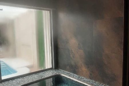 ویلا با استخر و جکوزی در خمینی شهر