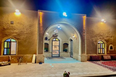 خانه با معماری سنتی در دامغان - علیان