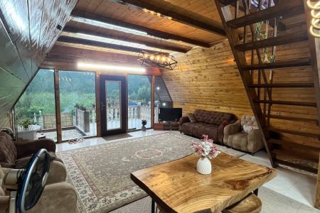 کلبه سوئیسی در بابلکنار - هلی خال