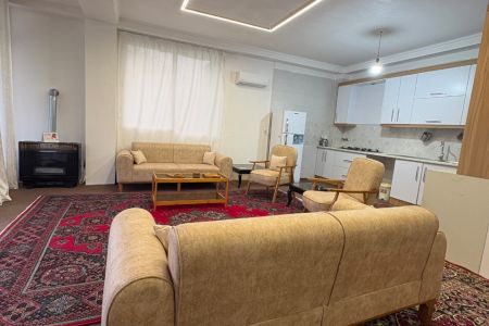 خانه رو به کوه در زیرآب - سرخکلا - همکف