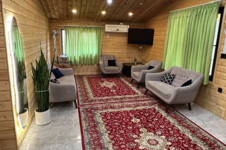 کلبه چوبی با چشم انداز جنگل در ماسال - خروم