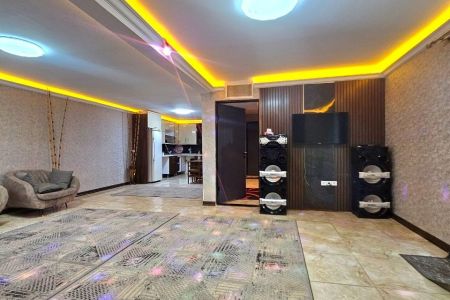 ویلا استخردار در چهارباغ - عرب آباد خسروی