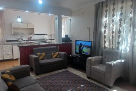 سوئیت مبله در همدان - میدان باباطاهر  - ط ۲