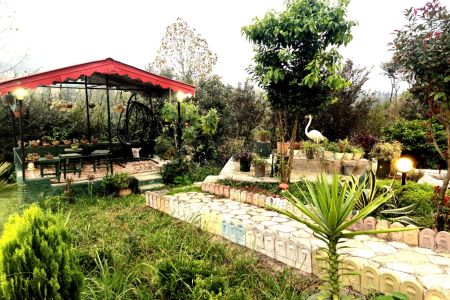خانه حیاط دار در لنگرود - ظهراب علی سرا