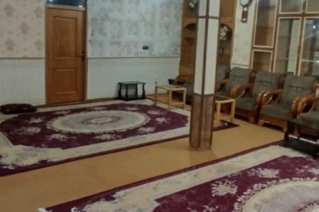 خانه ویلایی در باغ بهادران - کرچگان - همکف