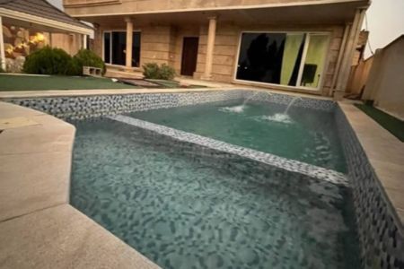 ویلا استخردار در چهارباغ - کهریزک