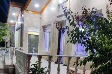 ویلا با استخر و جکوزی در اسفهلان
