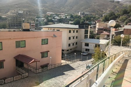 هتل آپارتمان با ویو کوه در آبگرم رینه - دو تخته