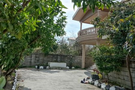 خانه ویلایی در سادات شهر - بریشی - همکف