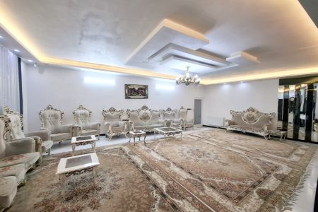 ویلا با استخر و جکوزی در مشهد - بهار