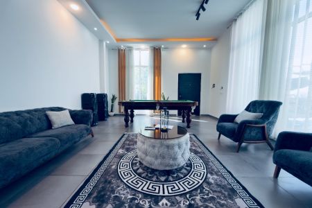 ویلا استخردار در سهیلیه - کوی یاران