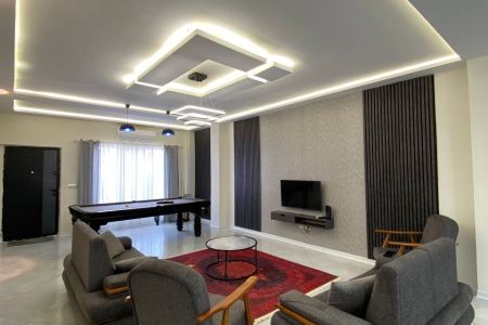 ویلا استخردار در بندرانزلی - طالب آباد