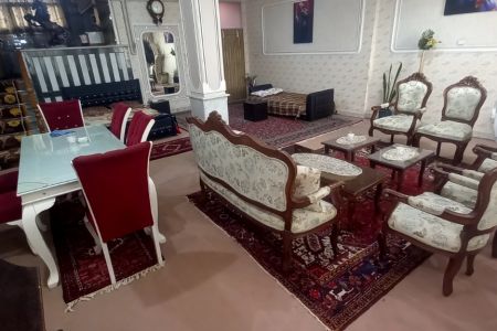 سوئیت نقلی نزدیک میدان ارغوان - طبقه دوم