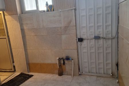 سوئیت نزدیک بلوار نواب اسلامشهر - همکف