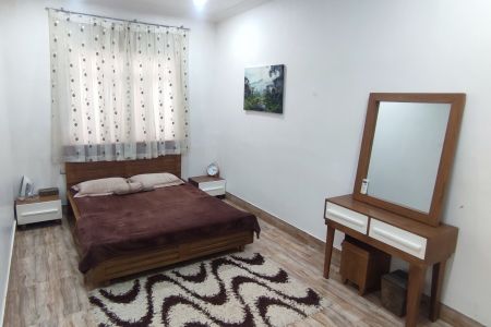 خانه ویلایی با بالکنی رو به دریا در سیراف - ط ۲