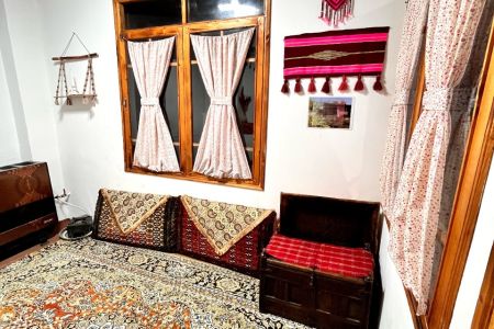 کلبه چوبی با ویوی جنگل در لاهیجان - لیالمان