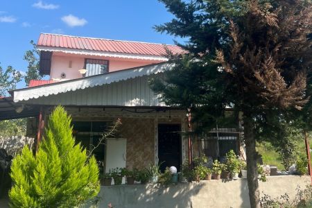 خانه ویلایی با ایوان دلباز در چوبر - ویزنه