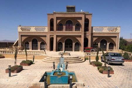 بومگردی در باغستان علیا فردوس - بهاربانو