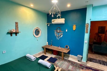 بوم گردی در جزیره هرمز - اتاق روزنه دریا