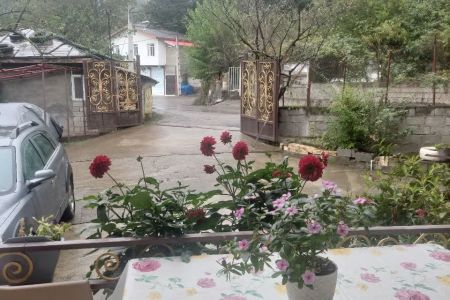 خانه ویلایی در گردنه حیران - گیلده - ط دوم