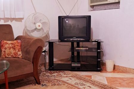 سوئیت نقلی در رشت - حمیدیان - همکف