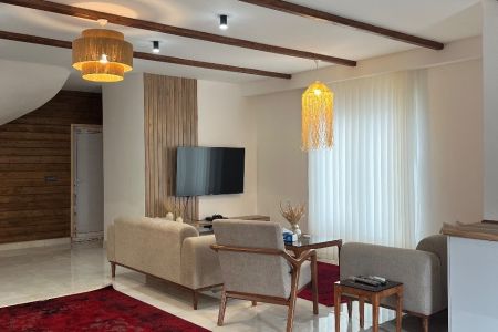 ویلا تراس دار با معماری سوئیسی در رامسر