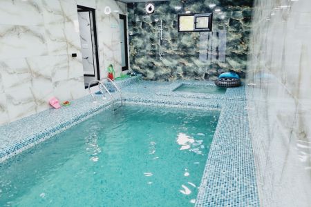 کلبه سوئیسی با استخر و جکوزی در ماسال - سیدمحله