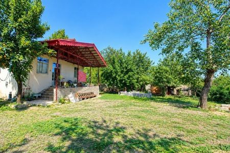 خانه ویلایی در سنگر - سراوان