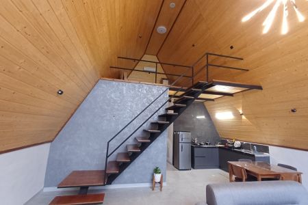 کلبه سوئیسی در بندرانزلی - بازار گیلار