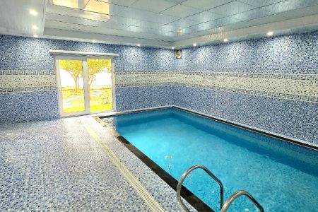 کلبه چوبی استخردار در آمل - هزار سنگر
