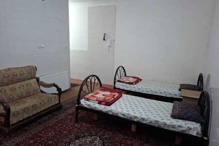 سوئیت در خیابان امام یزد - زیر همکف ۱