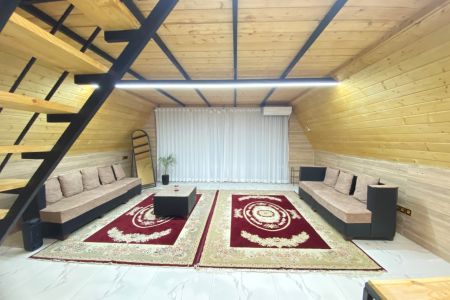 کلبه سوئیسی در شاندرمن