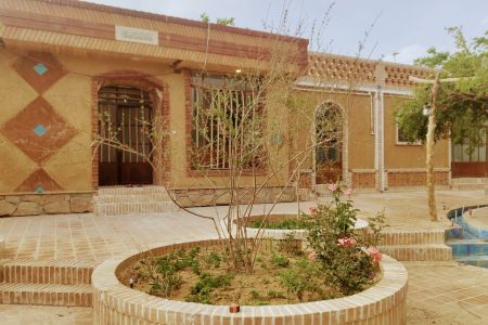بومگردی در گلباف - خشتی