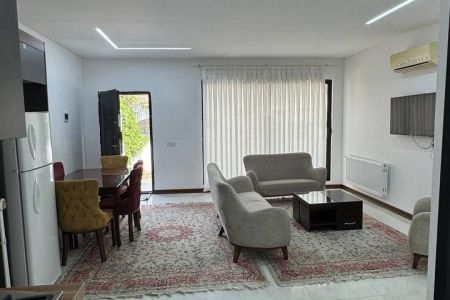 ویلا در چمستان - خطیب کلا