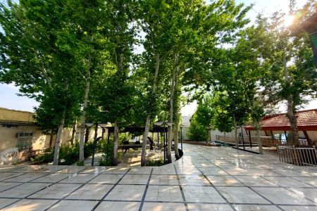 ویلا باغ با استخر و جکوزی در ویرانی شاندیز