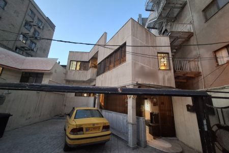 مهمانپذیر نزدیک حرم مشهد - دبل - زیرهمکف
