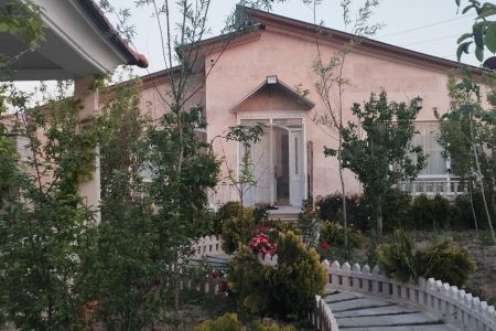 ویلا باغ استخردار در مشهد - خین چماقی