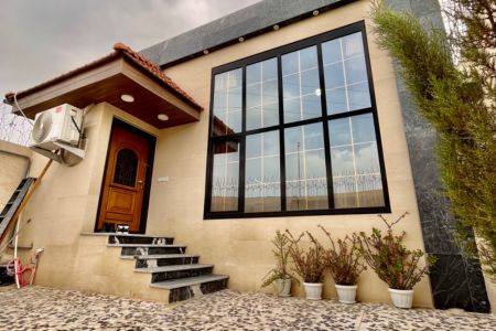 ویلا استخردار نزدیک شهرک گلها در بابلسر