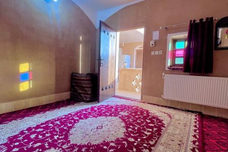 اجاره بوم گردی در خور و بیابانک - راوی۱