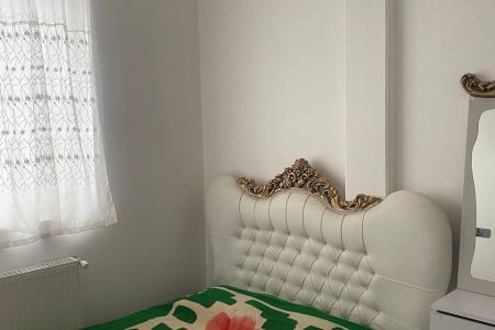 خانه مبله در کرمان - شهرک الهیه - طبقه سوم