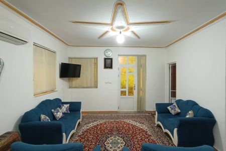 خانه حیاط دار در جاده ماسوله - زردلجه