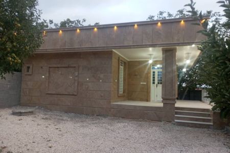 خانه باغ استخردار در سپیدان - دم قنات