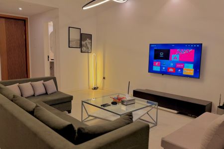 خانه بالکن دار نزدیک دریاچه چیتگر - واحد ۲۱۱