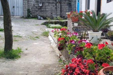 خانه ویلایی در ابتدای جاده جواهرده رامسر