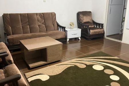 ویلا دوطبقه با ویو استخر ماهی در تانی محله