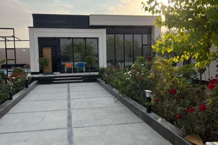 ویلا استخردار در چهارباغ - ابراهیم آباد