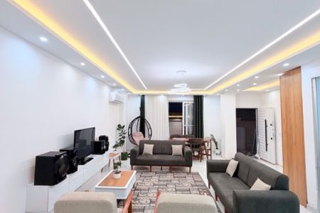 ویلا دوبلکس استخردار در بندرانزلی - گیلار